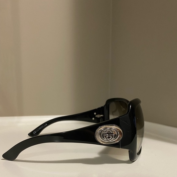 Gucci sunglasses - Picture 4 of 5